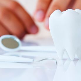 Clínica Dental Dr. César Gallego Vicente diente